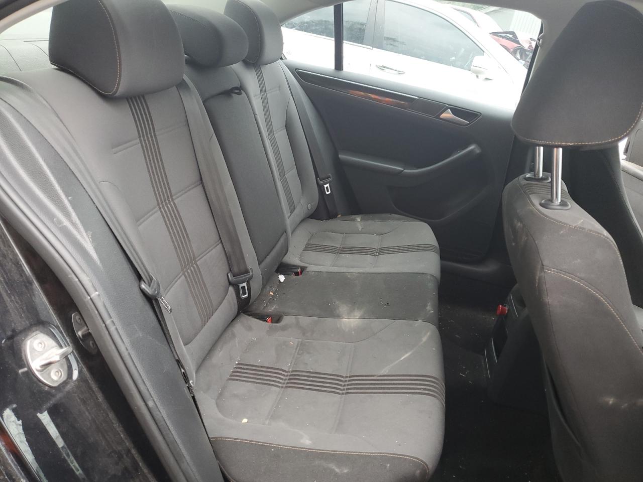 3VWDB7AJ3HM413497 2017 Volkswagen Jetta Se