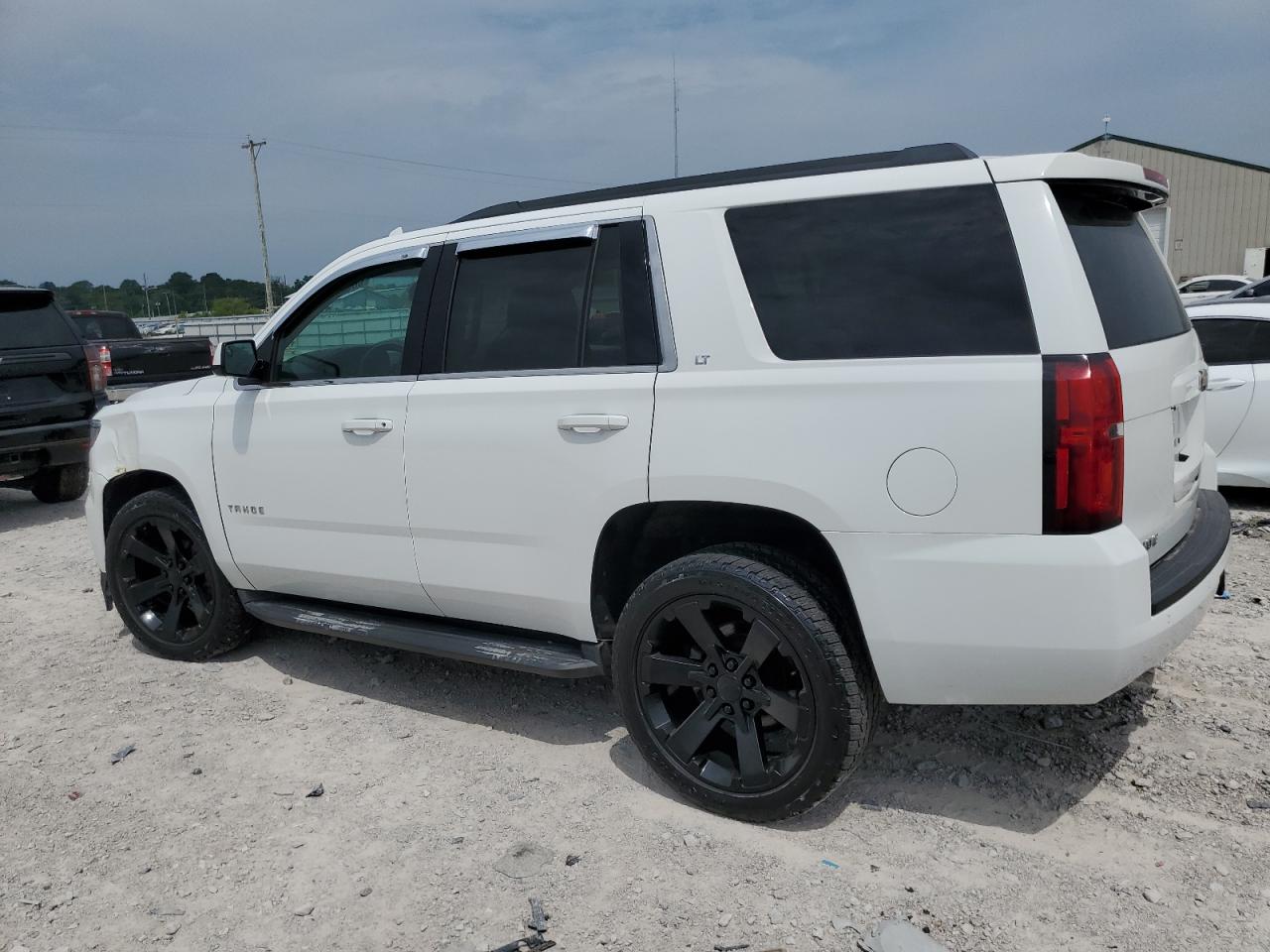 2016 Chevrolet Tahoe K1500 Lt vin: 1GNSKBKCXGR293912