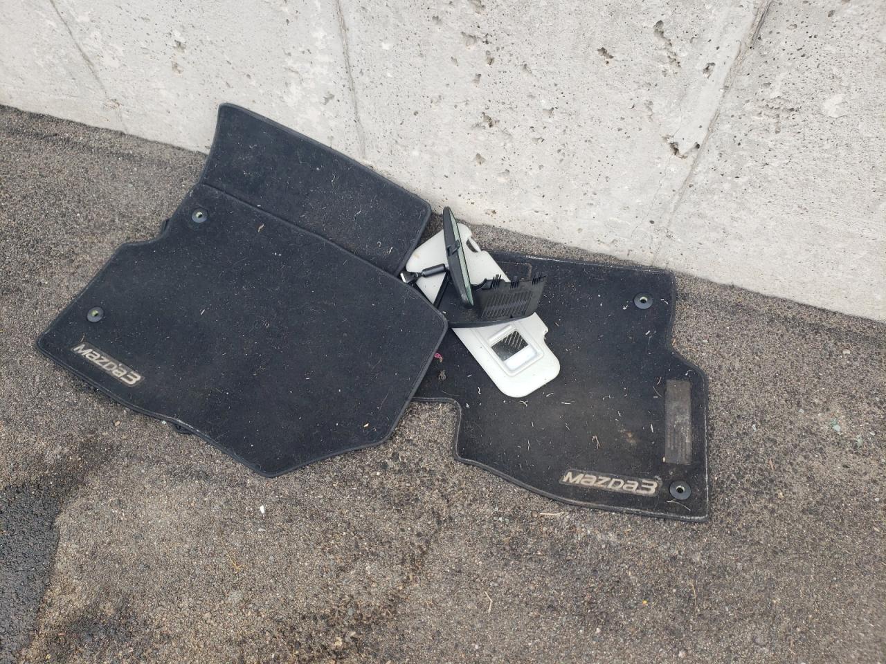 3MZBN1W35JM195106 2018 Mazda 3 Grand Touring