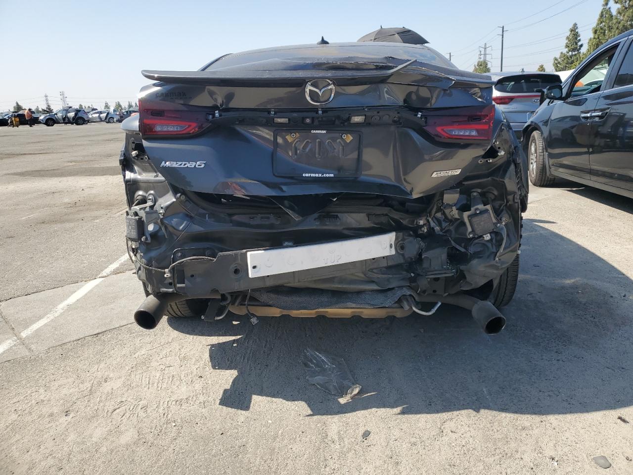 JM1GL1XY9J1315074 2018 Mazda 6 Signature