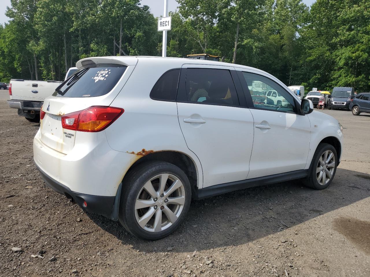 4A4AR3AU0FE034666 2015 Mitsubishi Outlander Sport Es