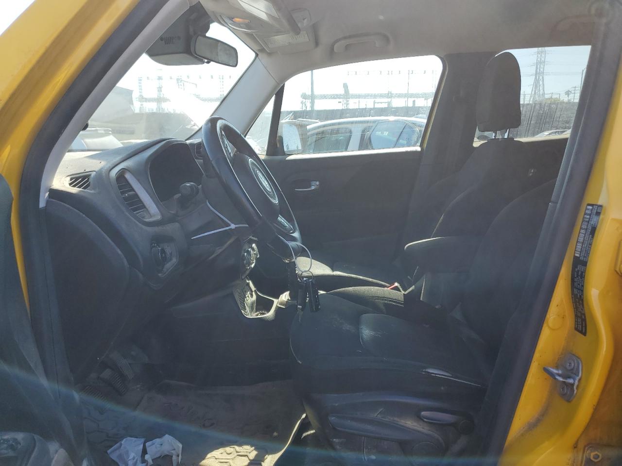 ZACCJABH2FPB94309 2015 Jeep Renegade Latitude