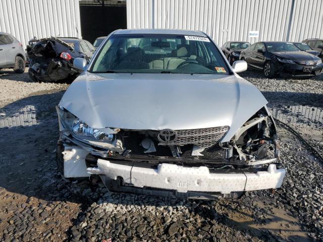 2003 Toyota Camry Le VIN: 4T1BE32K33U718113 Lot: 57472524