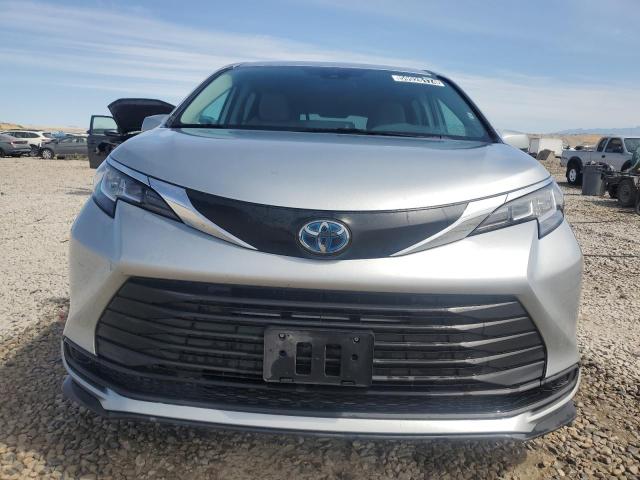 5TDKRKEC0MS028817 Toyota All Models SIENNA LE 5