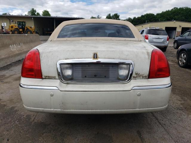 2003 Lincoln Town Car Cartier VIN: 1LNHM83W83Y678390 Lot: 60306924