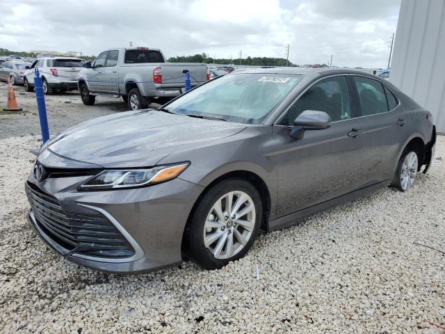 4T1C11AK1RU226517 2024 TOYOTA CAMRY - Image 1