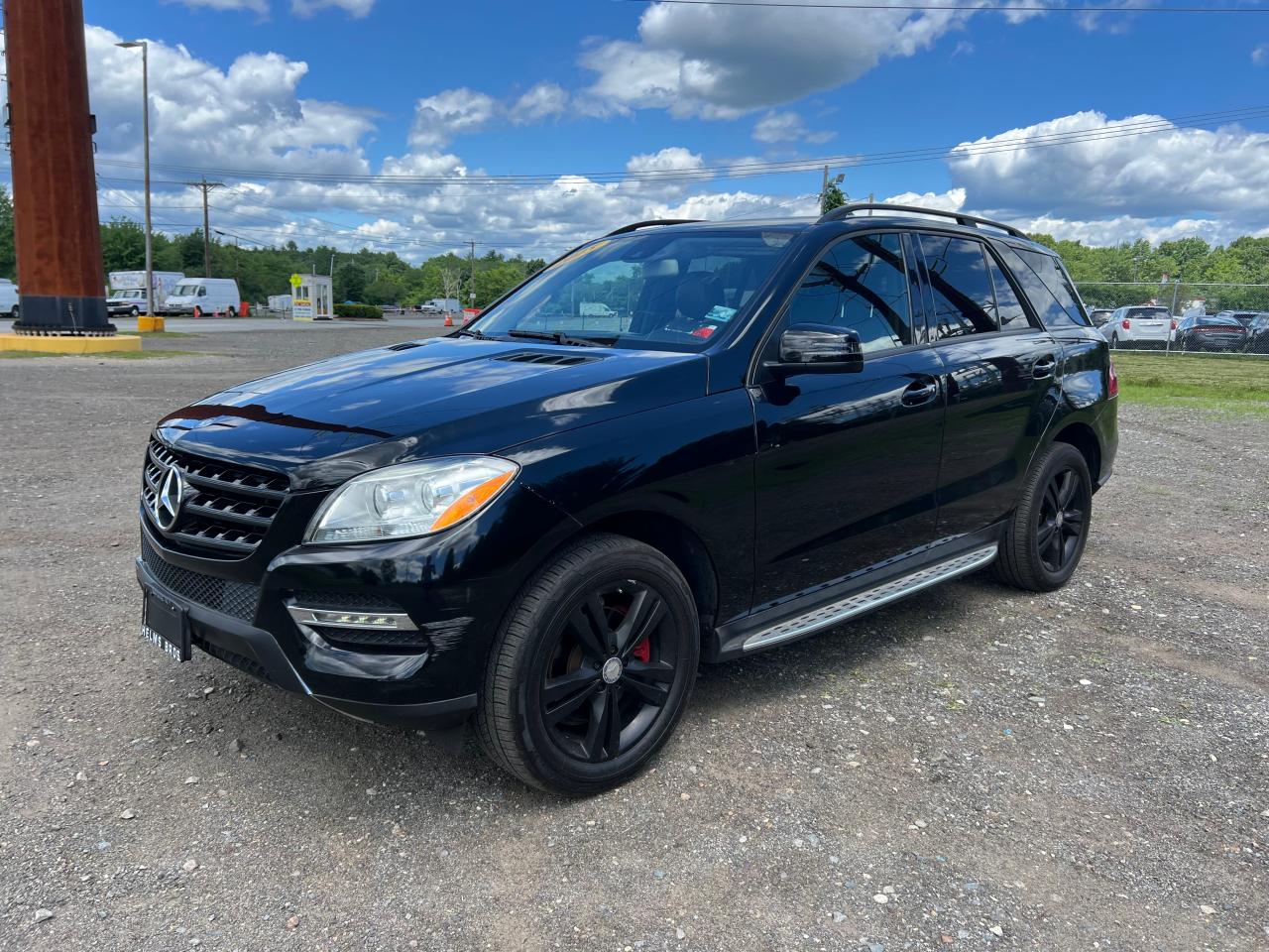 4JGDA5HB2FA501777 2015 Mercedes-Benz Ml 350 4Matic