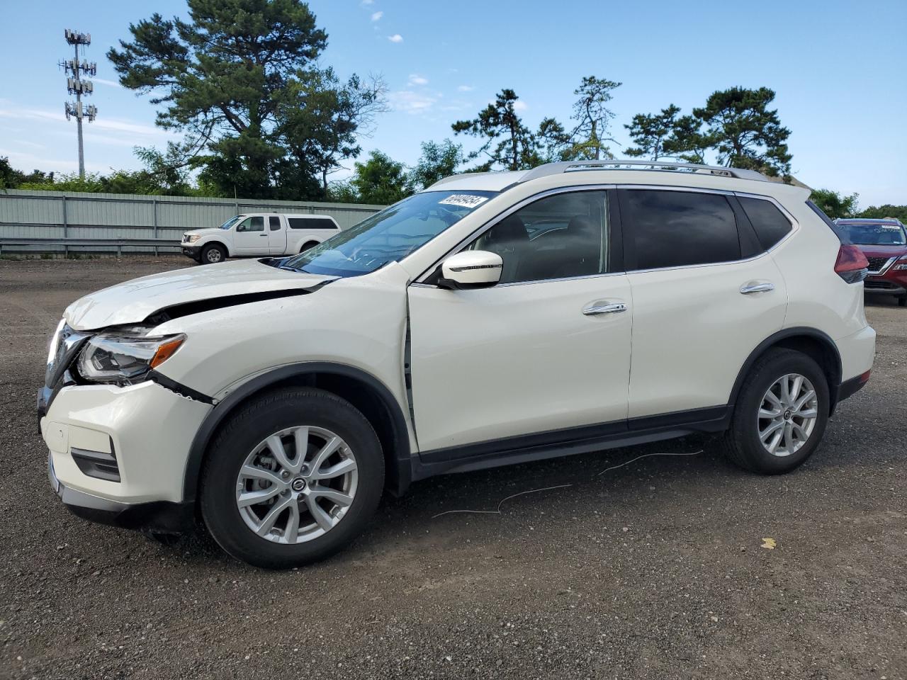  Salvage Nissan Rogue