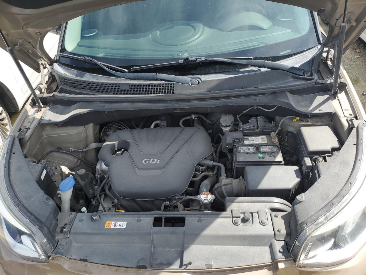 KNDJN2A24G7299981 2016 Kia Soul