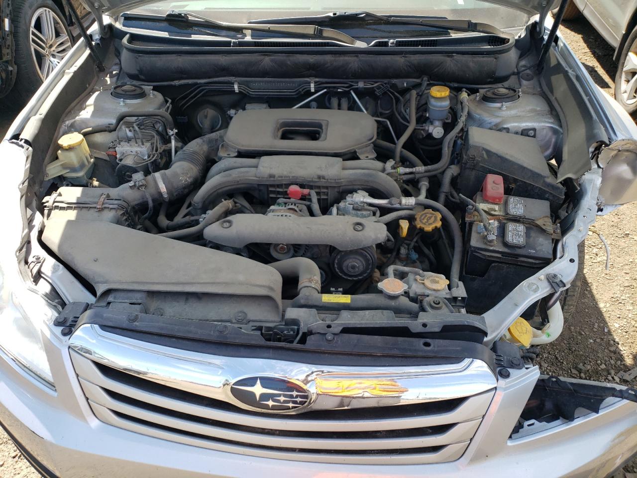 4S4BRCGC8C3250424 2012 Subaru Outback 2.5I Premium