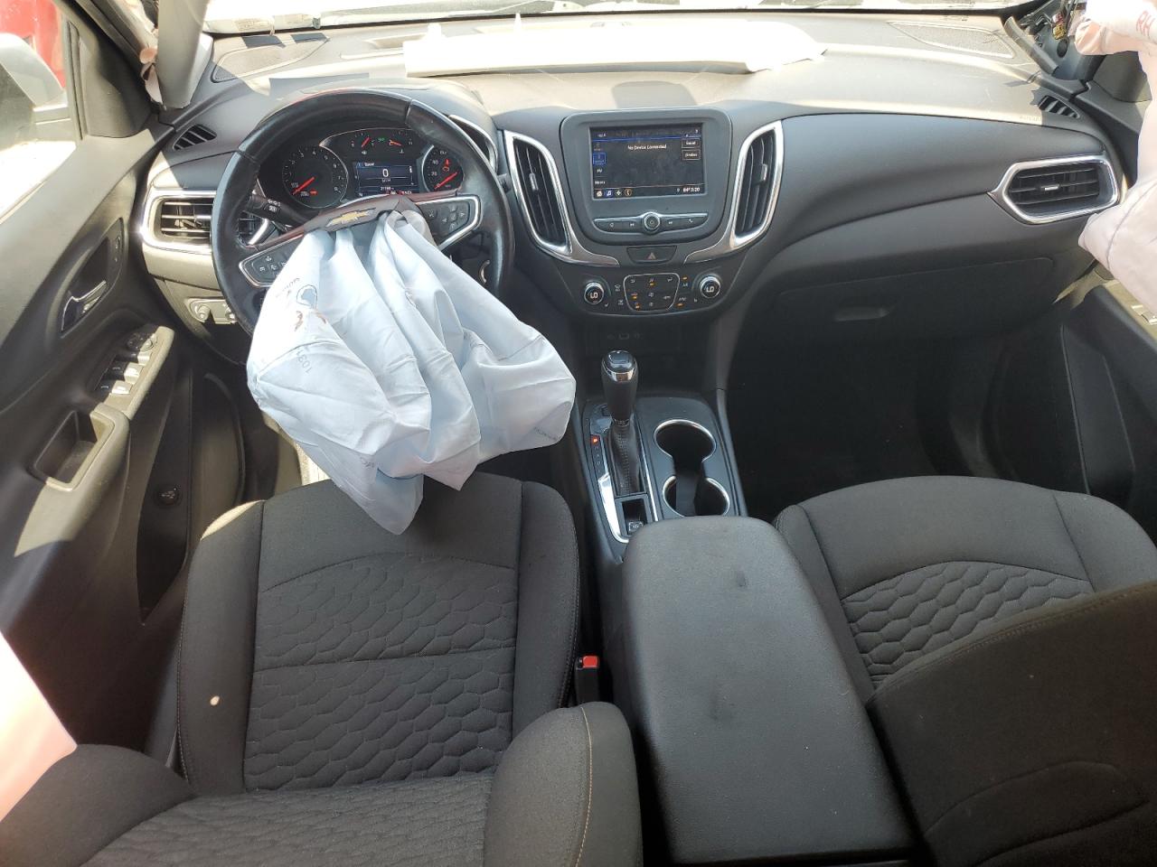 3GNAXUEV9LS634715 2020 Chevrolet Equinox Lt