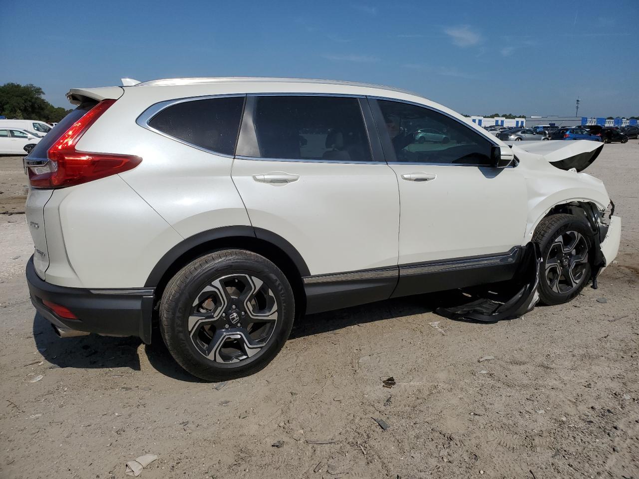 2018 Honda Cr-V Touring vin: 2HKRW2H94JH602117