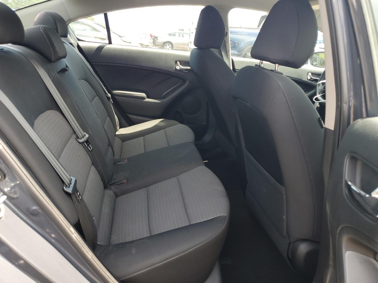 KNAFX4A63G5478696 2016 Kia Forte Lx