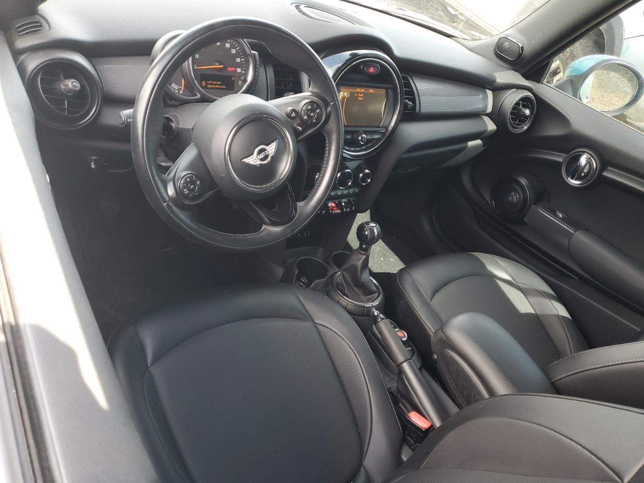 WMWWG5C5XG3A81026 2016 Mini Cooper