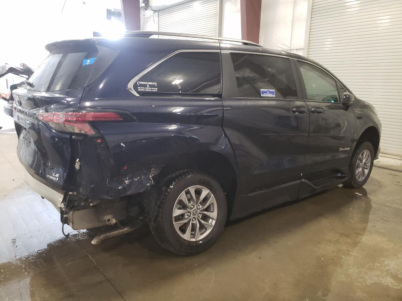 5TDKRKEC0NS077209 2022 Toyota Sienna Le