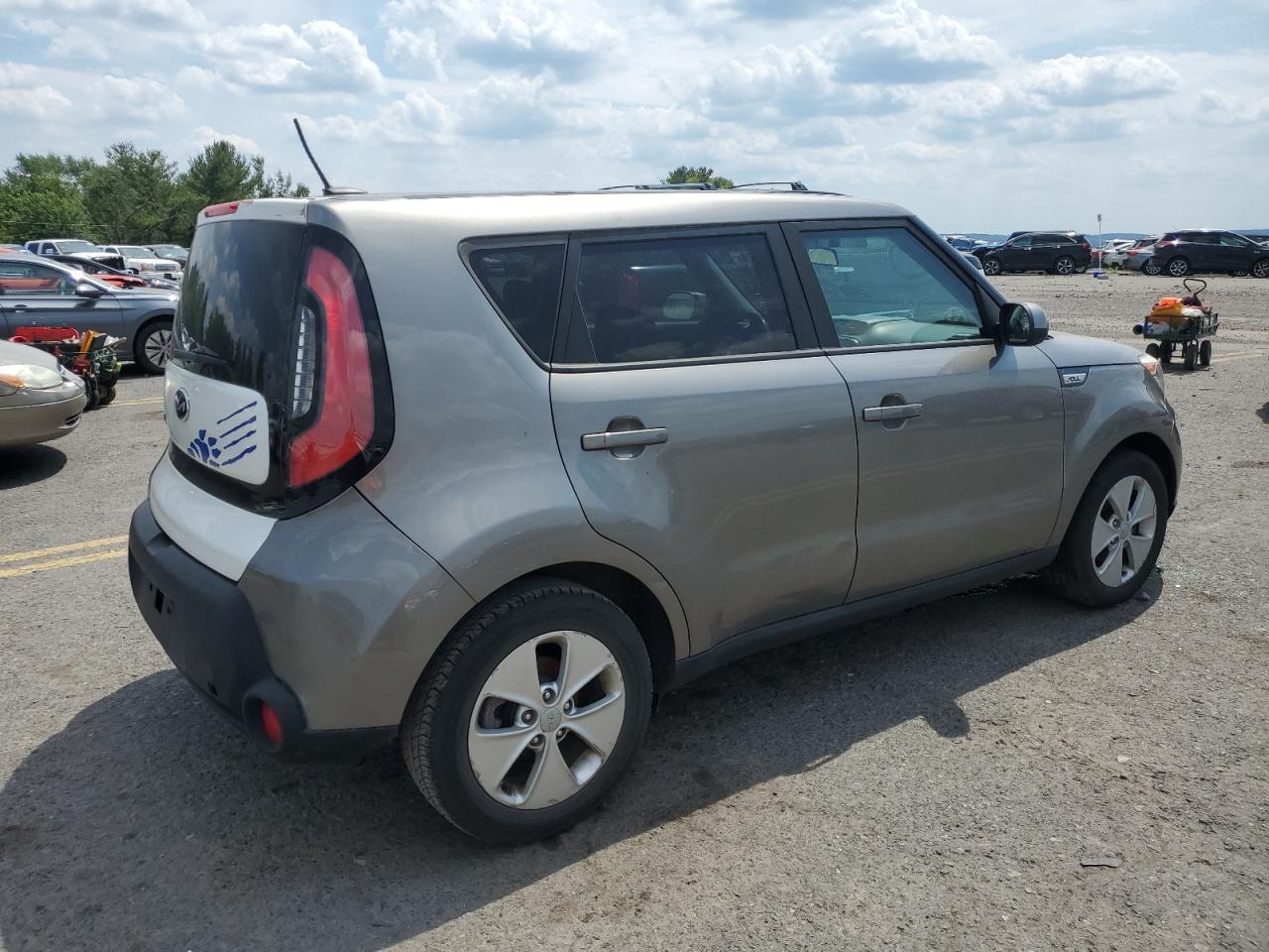 2016 Kia Soul vin: KNDJN2A20G7317554