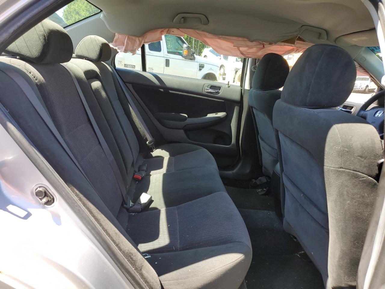 1HGCM56475A018863 2005 Honda Accord Lx