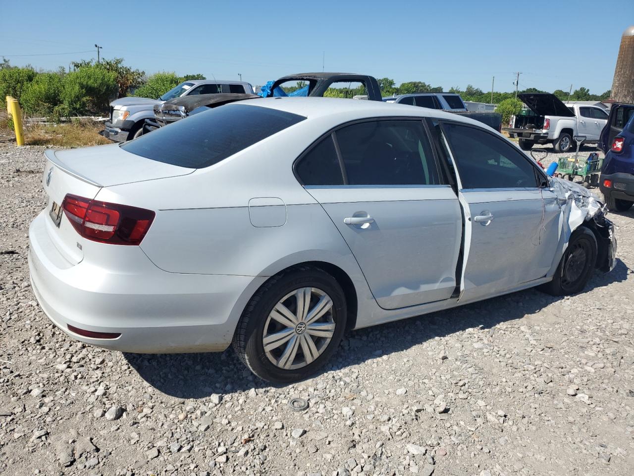 2017 Volkswagen Jetta S vin: 3VW2B7AJ3HM405312