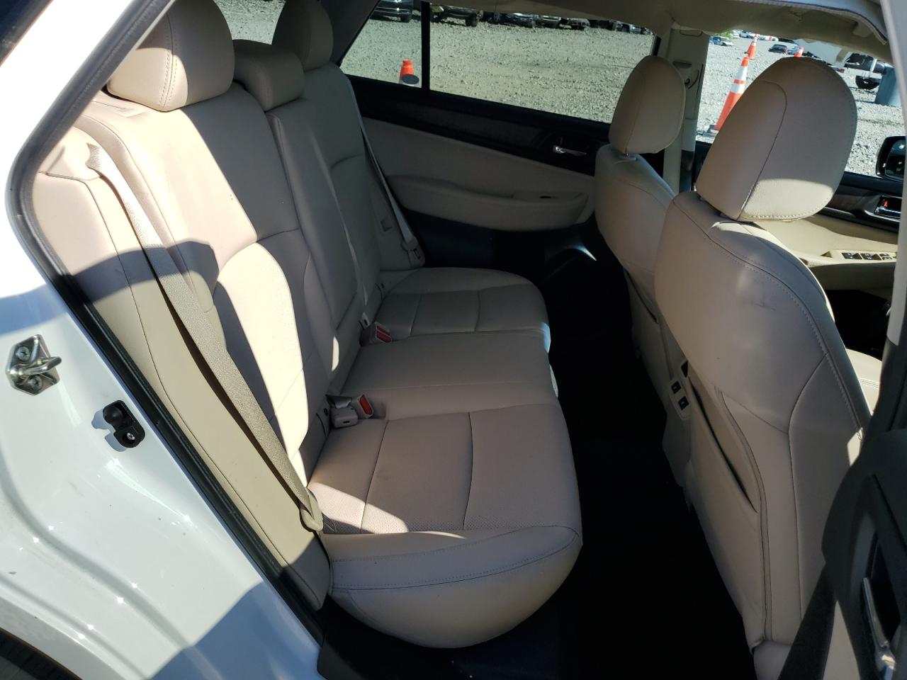 4S4BSANC9G3262275 2016 Subaru Outback 2.5I Limited