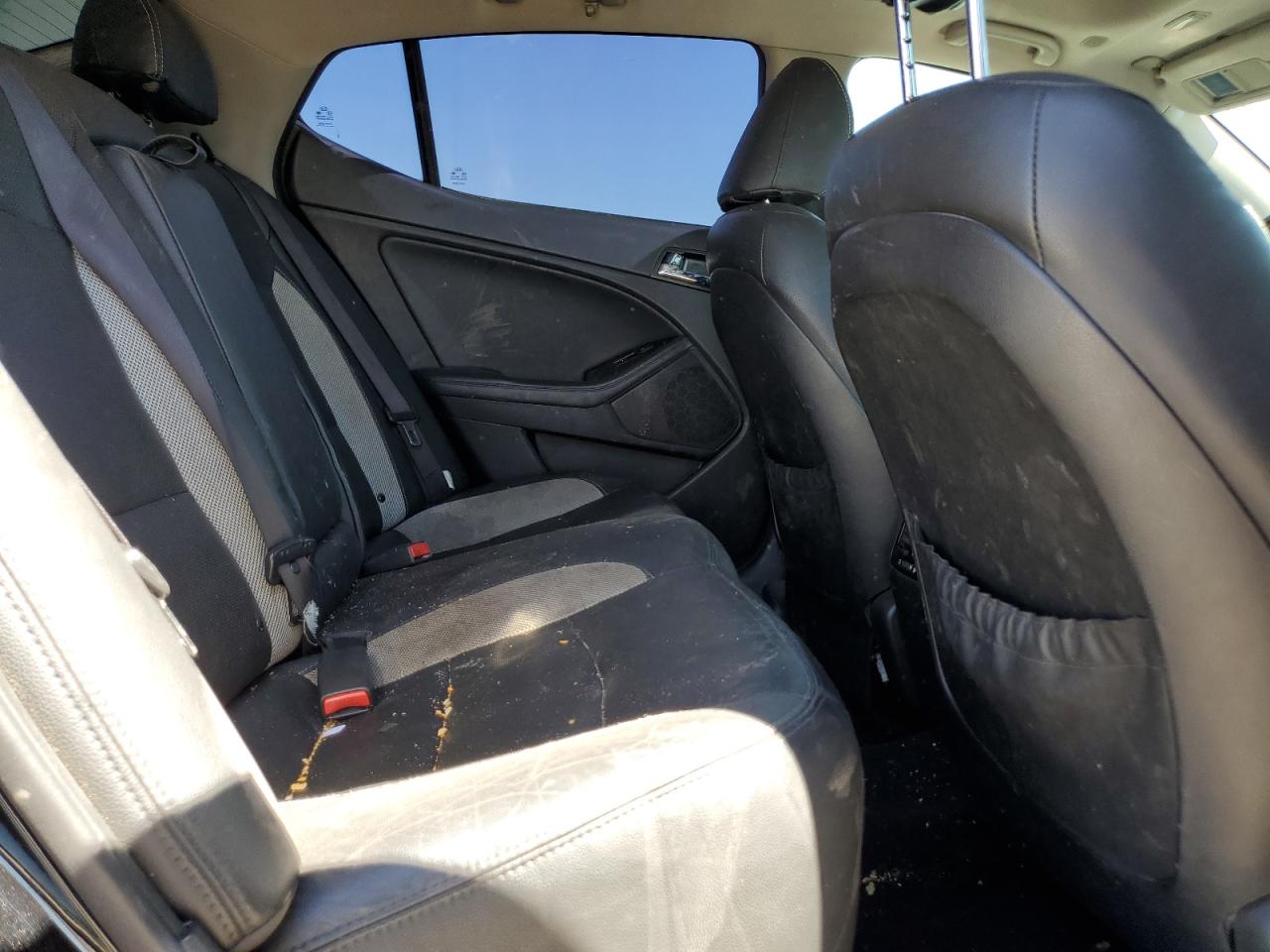 5XXGR4A66CG001221 2012 Kia Optima Sx