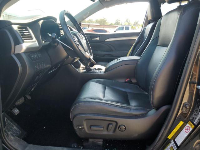 2018 Toyota Highlander Se VIN: 5TDKZRFH0JS262079 Lot: 58781734