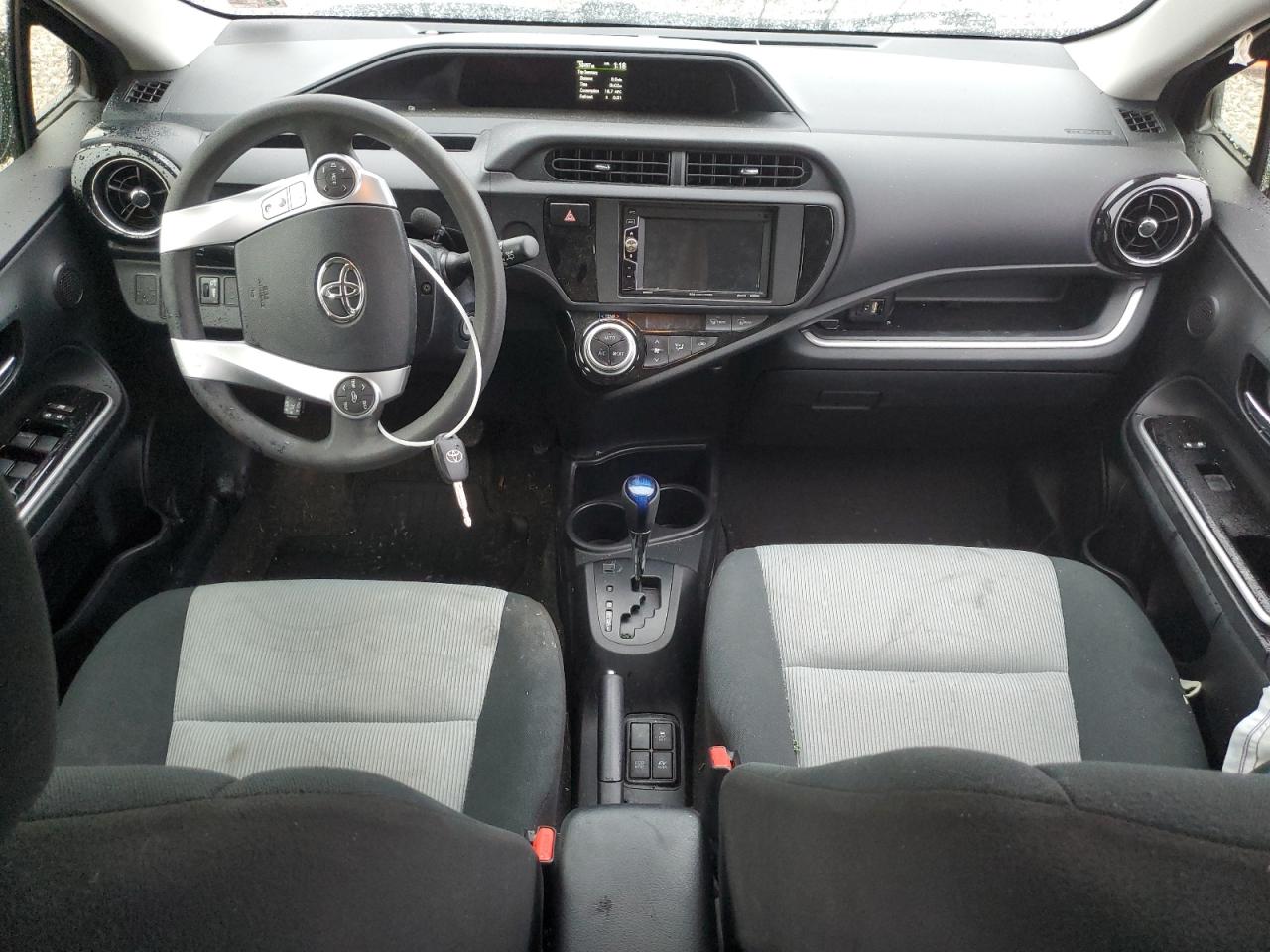 JTDKDTB31G1120206 2016 Toyota Prius C