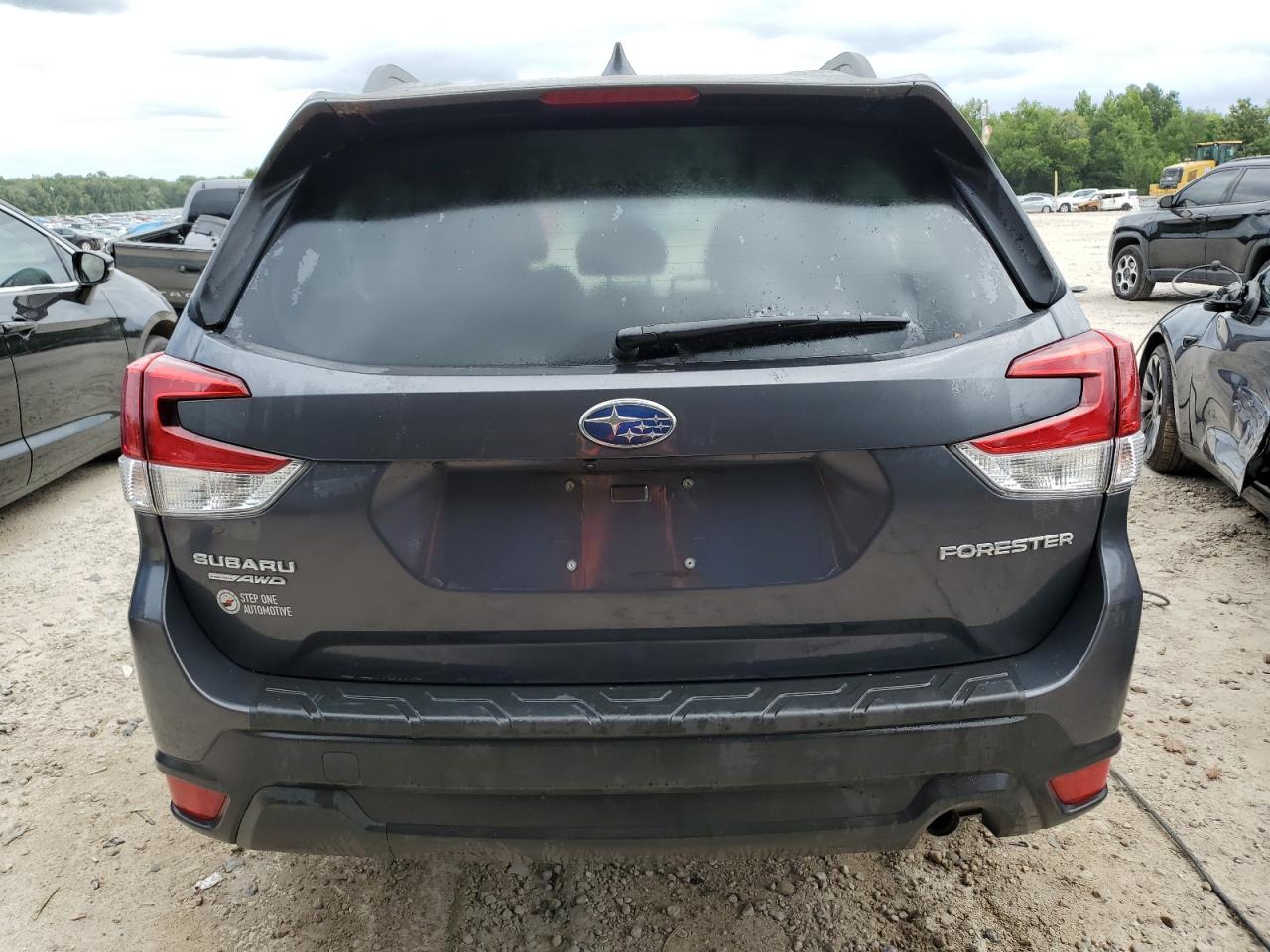 JF2SKAJC5MH492180 2021 Subaru Forester Premium