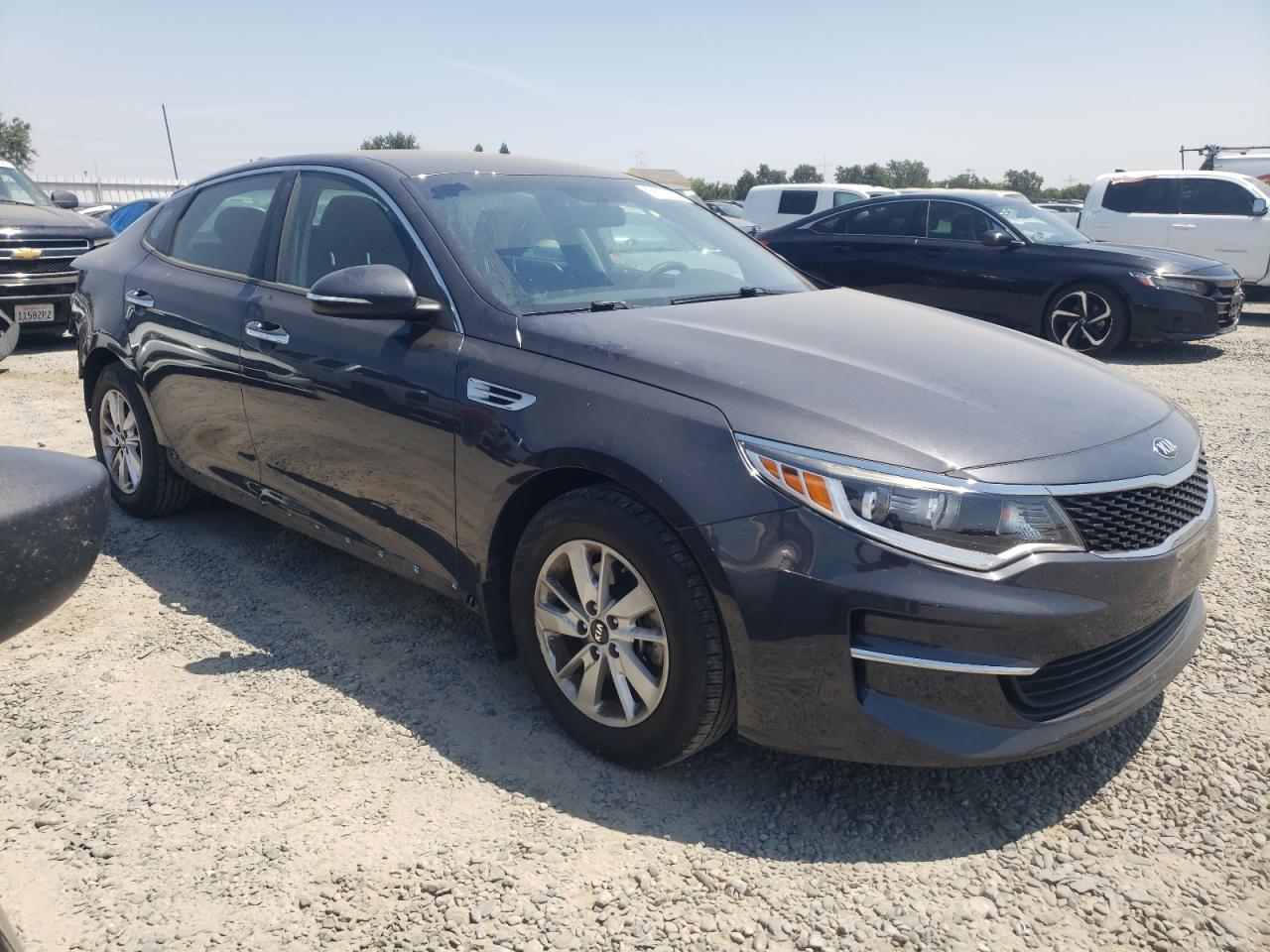 5XXGT4L36HG147131 2017 Kia Optima Lx