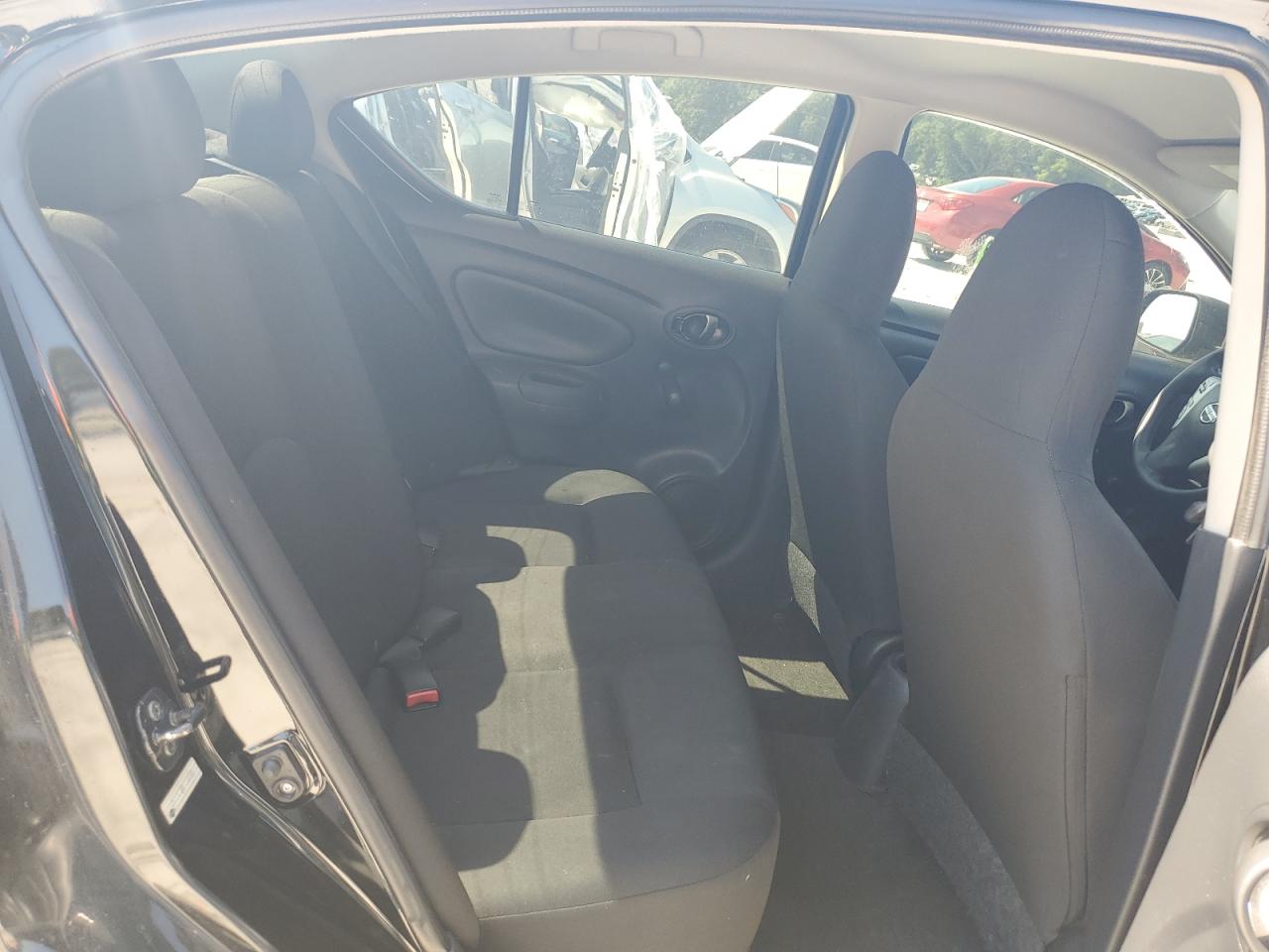 3N1CN7AP1FL888551 2015 Nissan Versa S