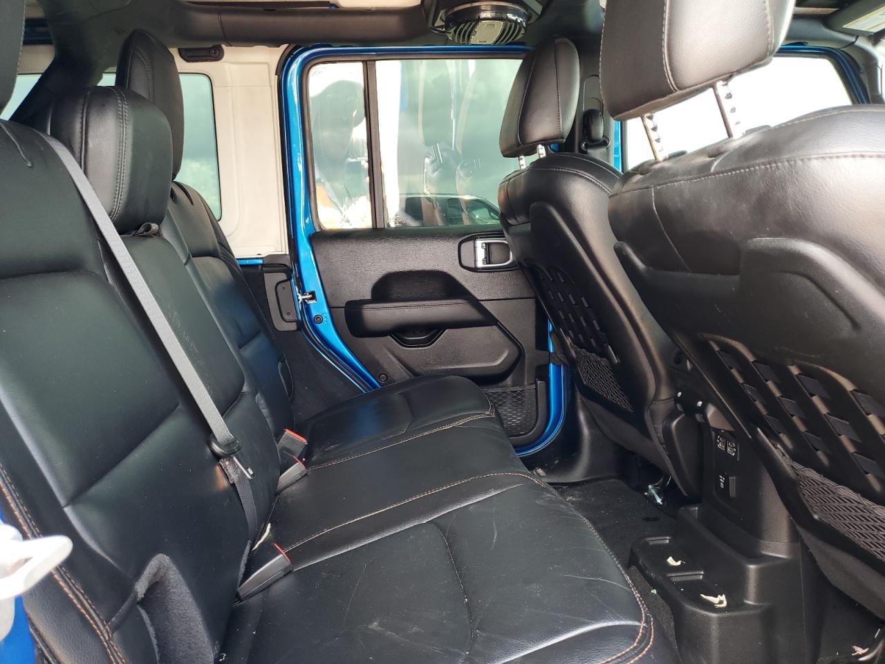 1C4JJXSJ0NW106551 2022 Jeep Wrangler Unlimited Rubicon 392