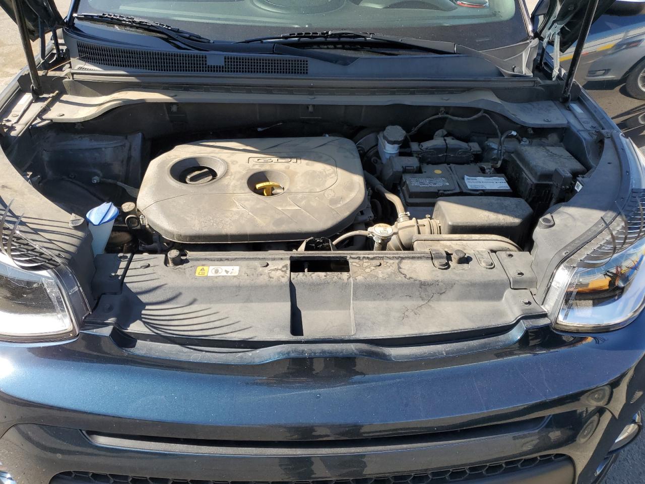 KNDJP3A54J7581930 2018 Kia Soul +