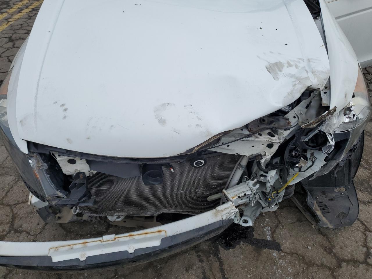 1HGCP2F68BA112480 2011 Honda Accord Se