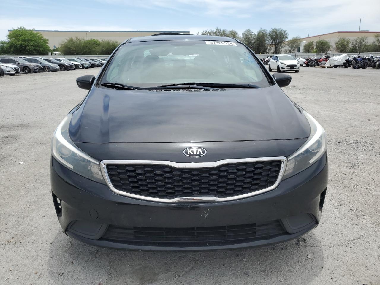 2017 Kia Forte Lx vin: 3KPFK4A76HE052582