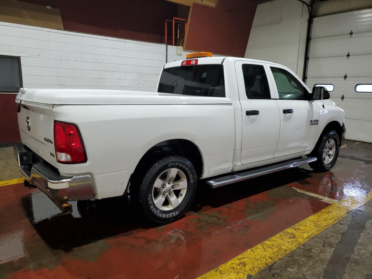 1C6RR7FG9FS743528 2015 Ram 1500 St