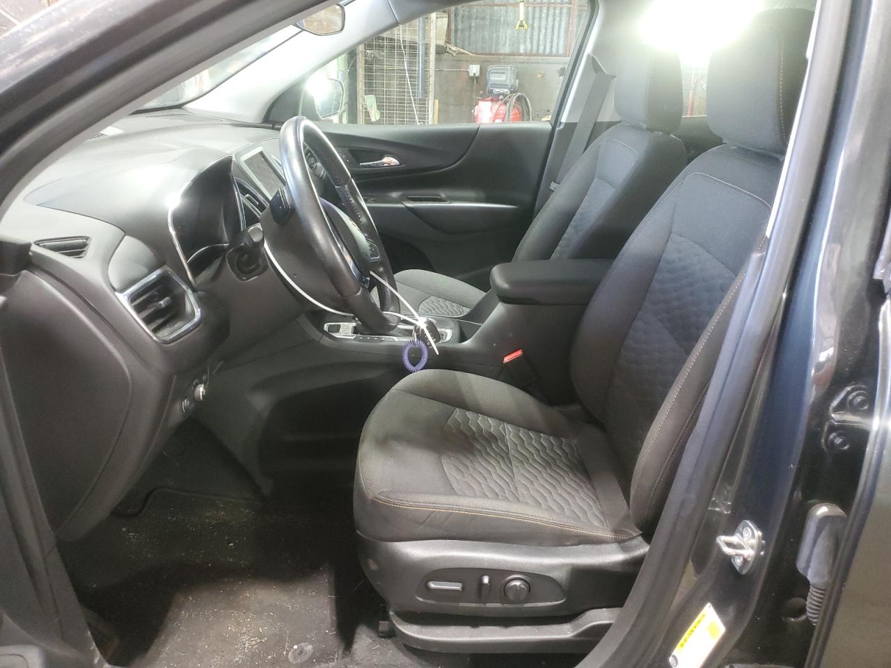 3GNAXUEV4LS611715 2020 Chevrolet Equinox Lt