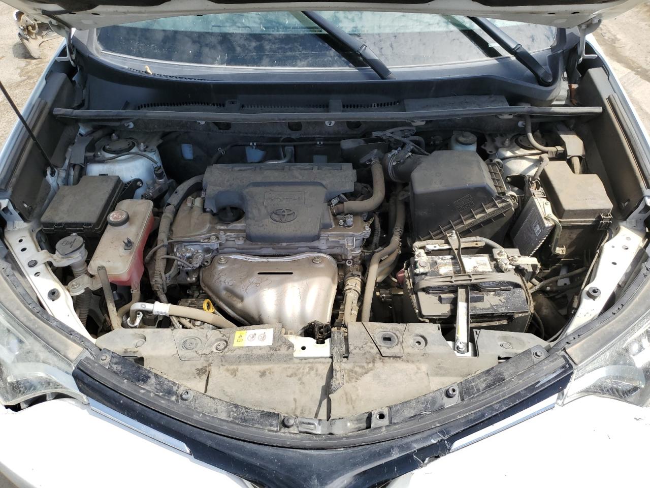 JTMZFREV7HJ718312 2017 Toyota Rav4 Le