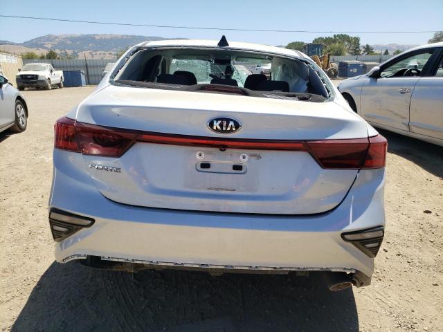 3KPF24AD7ME312018 Kia Forte FE 6