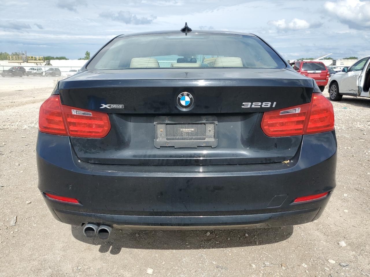 WBA3B3C56EJ982647 2014 BMW 328 Xi