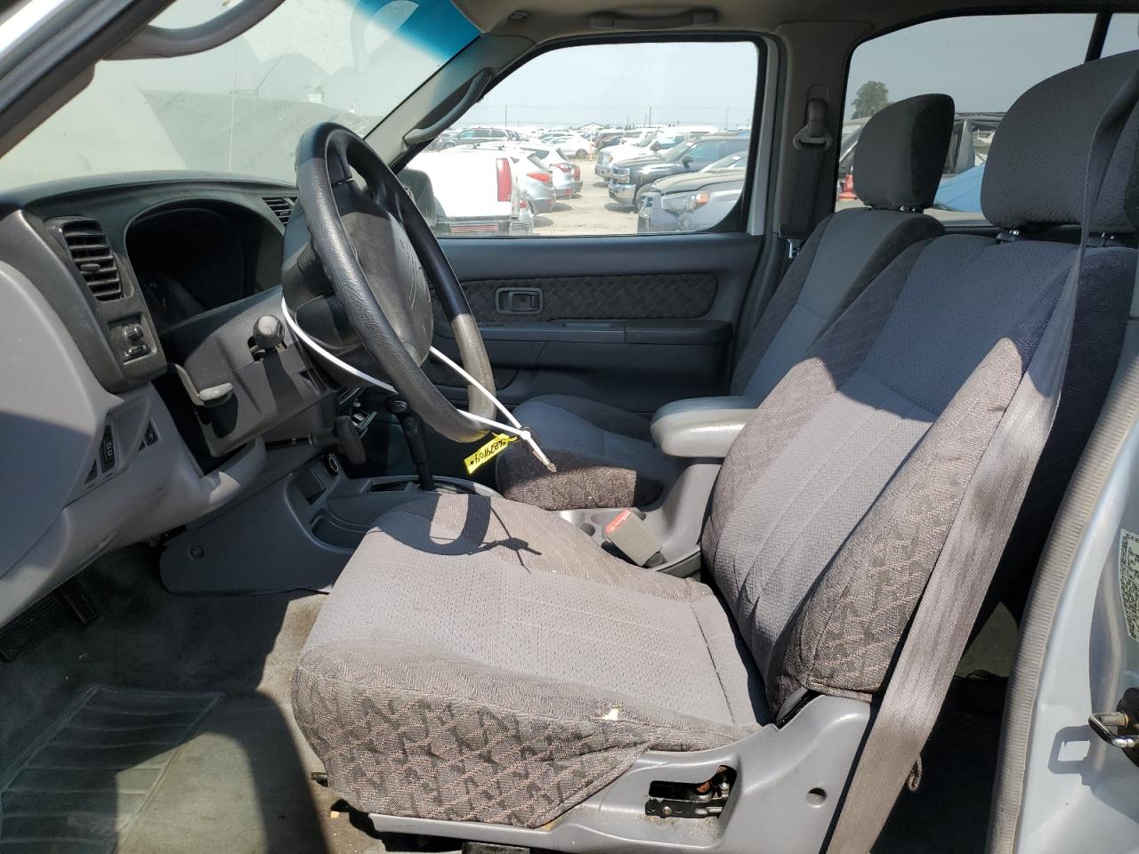 5N1ED28T0YC601371 2000 Nissan Xterra Xe