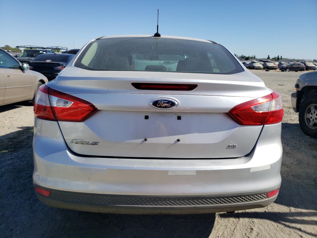 2012 Ford Focus Se vin: 1FAHP3F26CL185494