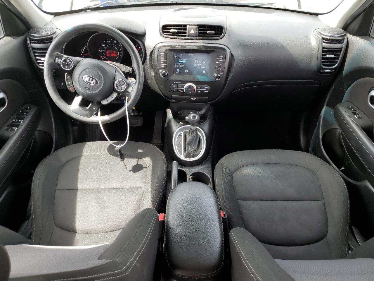 KNDJP3A52J7546481 2018 Kia Soul +