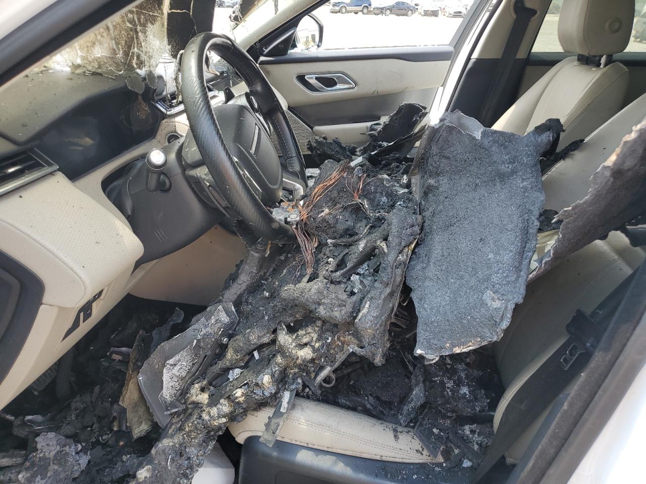 SALYB2RX1JA778028 2018 Land Rover Range Rover Velar S