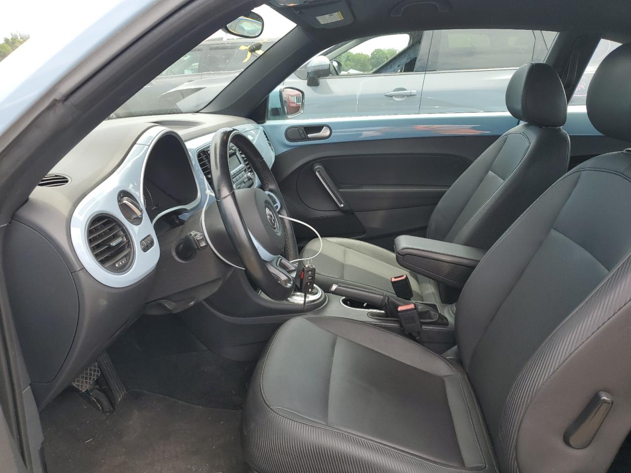 3VWJX7AT2EM632629 2014 Volkswagen Beetle