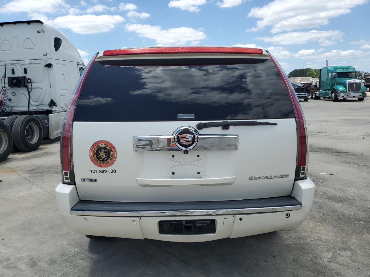 1GYFC13219R140923 2009 Cadillac Escalade