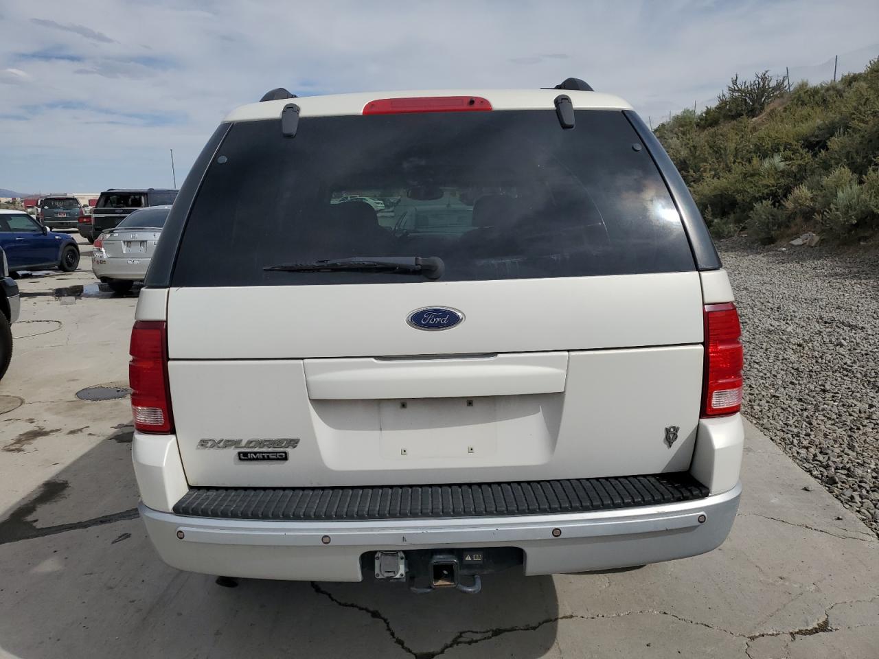 1FMDU75W02ZA47597 2002 Ford Explorer Limited