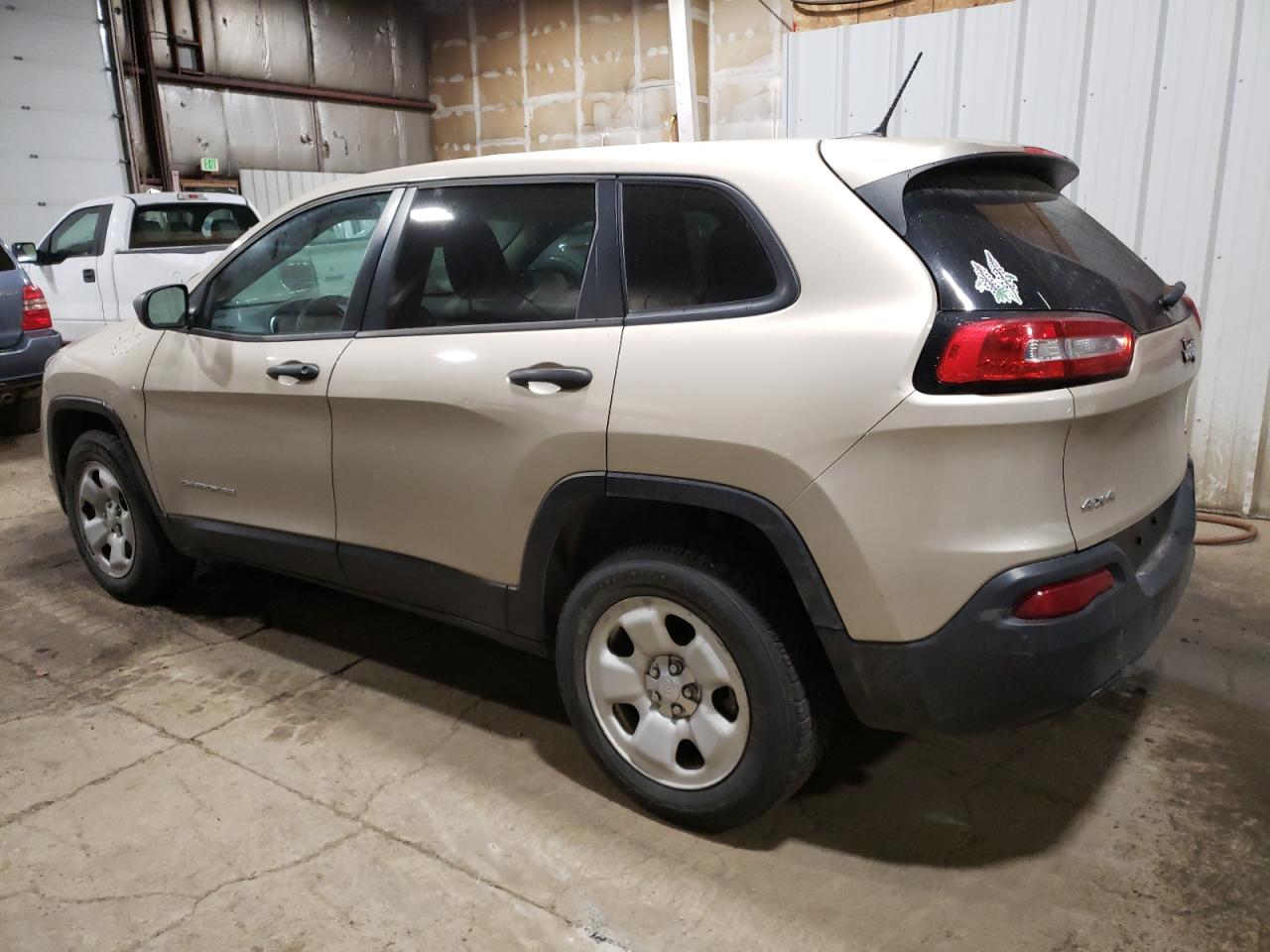 2014 Jeep Cherokee Sport vin: 1C4PJMAB8EW295775