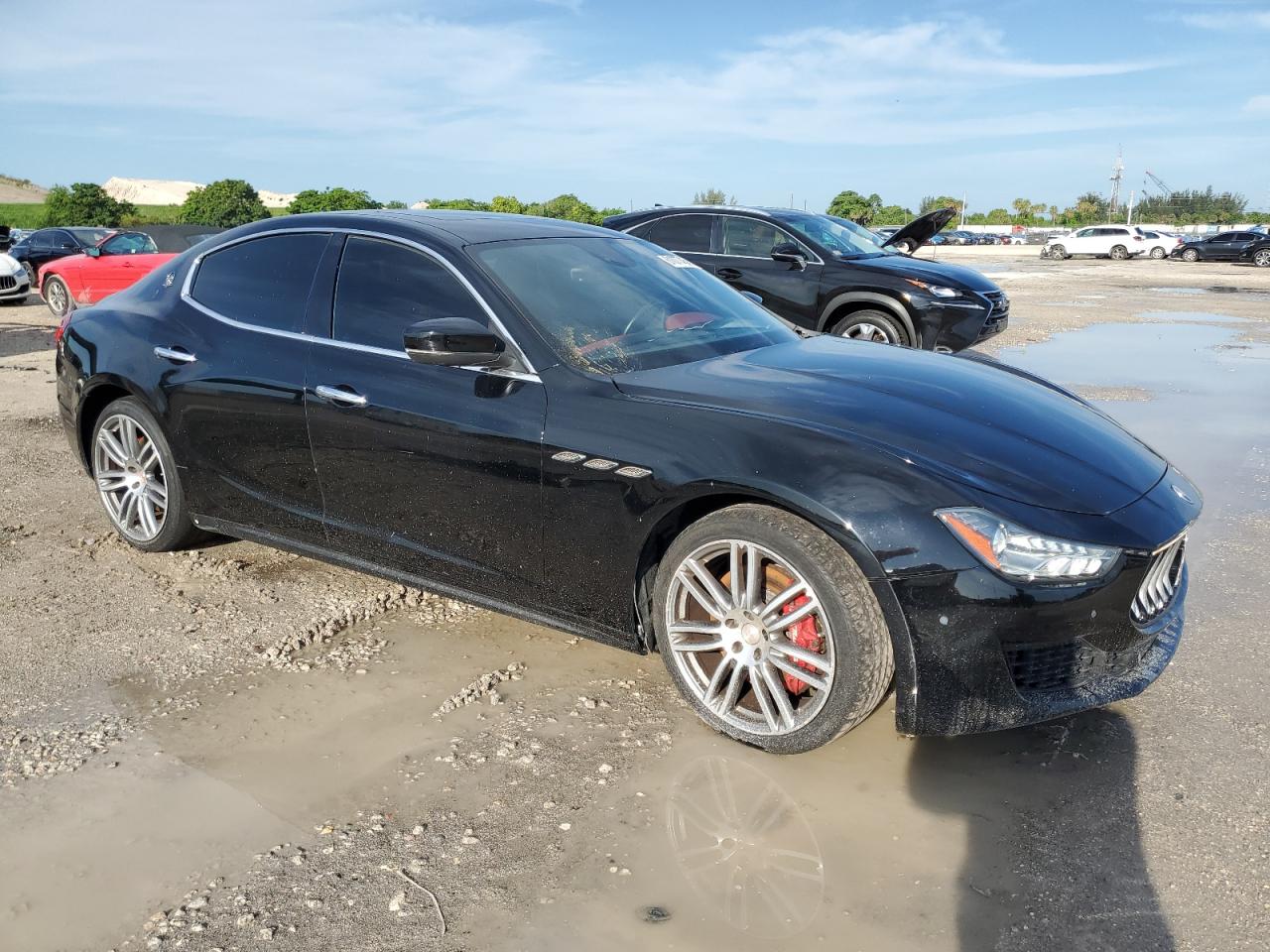 2020 Maserati Ghibli vin: ZAM57XSA2L1345086