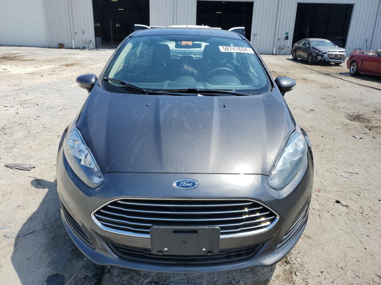 3FADP4EJ3HM131198 2017 Ford Fiesta Se