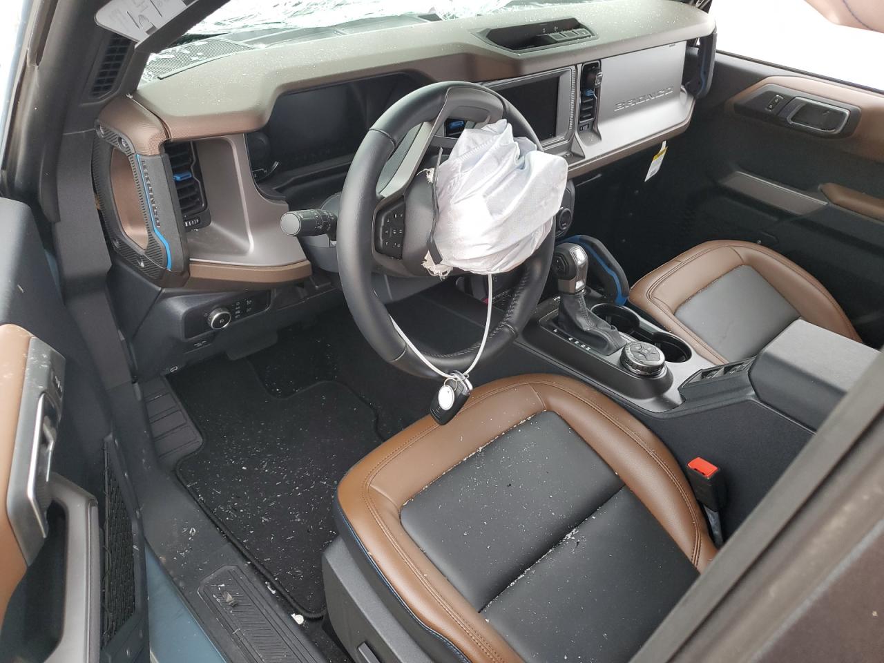 1FMDE5BH3PLC10275 2023 Ford Bronco Base