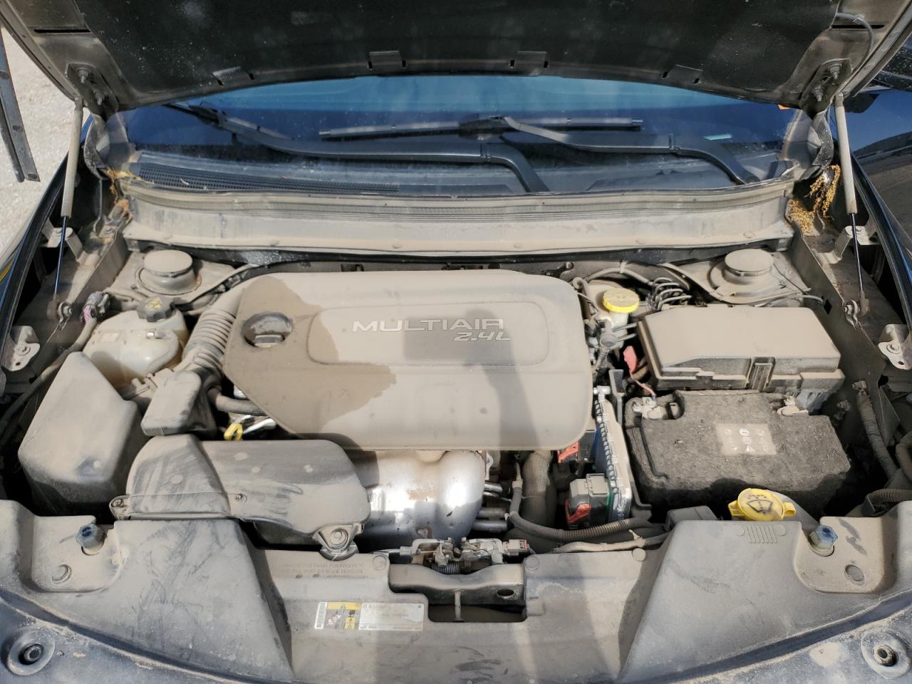 1C4PJMCB1HW645085 2017 Jeep Cherokee Latitude